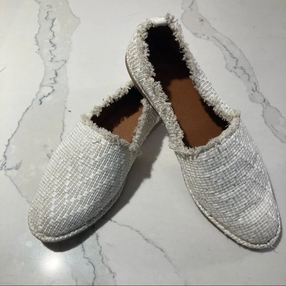FRYE Sz 9 B Helena Woven Canvas Raw Edges Slip On  Flats Moccasin *RARE*